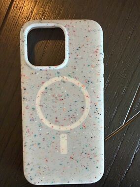 Speckled White MagSafe-Compatible Phone Case for iPhone 15 pro max
